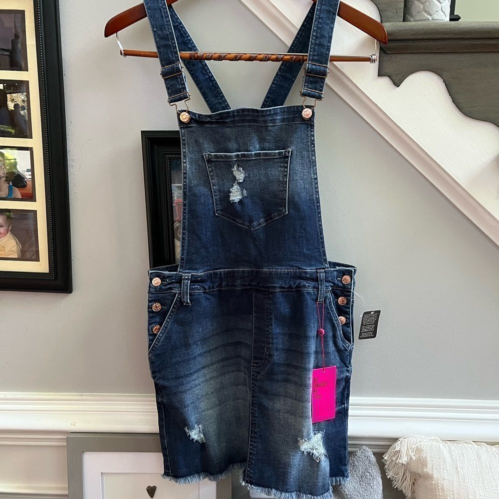Celebrity Pink Denim Overalls Dress sz L NWT
